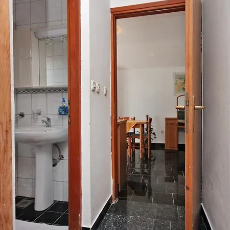 Razanac 5766e Apartman *